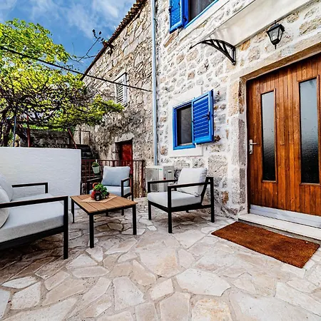 Lovely In بيت للعطل *