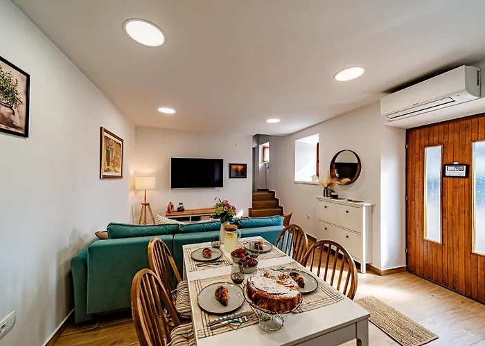 Dom wakacyjny Lovely In *